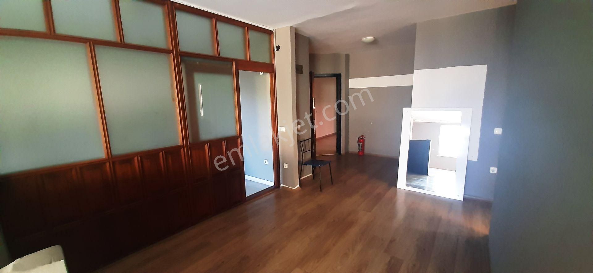 Mecidiyeköy Merkezde Çelik İşmerkezinde Kiralık Ofis 3+1 145 M2 - Görsel 11