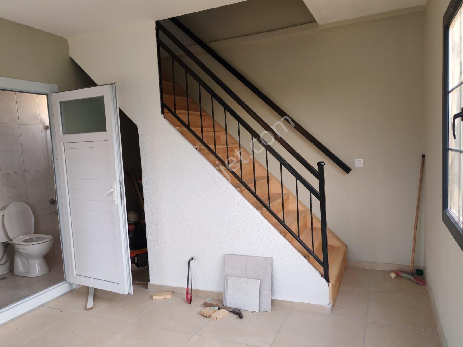 Menemen Hatundere'de Foça Asfaltına Yakın Satılık Müstakil Ev - Görsel 33