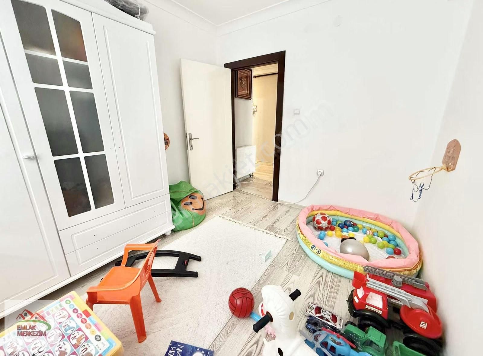 Emlak Merkezim'den B.gazide Caddeye Bir Bina 4.kat 3+1 Full+full - Görsel 12