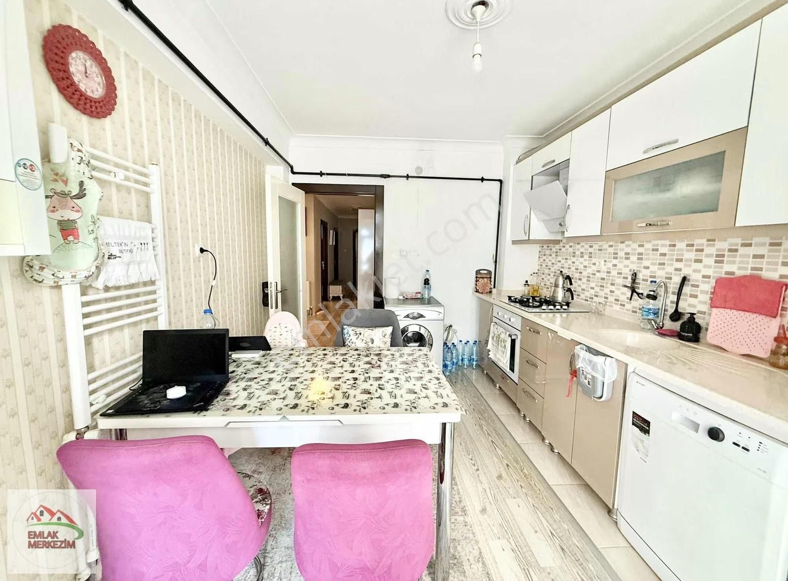 Emlak Merkezim'den B.gazide Caddeye Bir Bina 4.kat 3+1 Full+full - Görsel 13