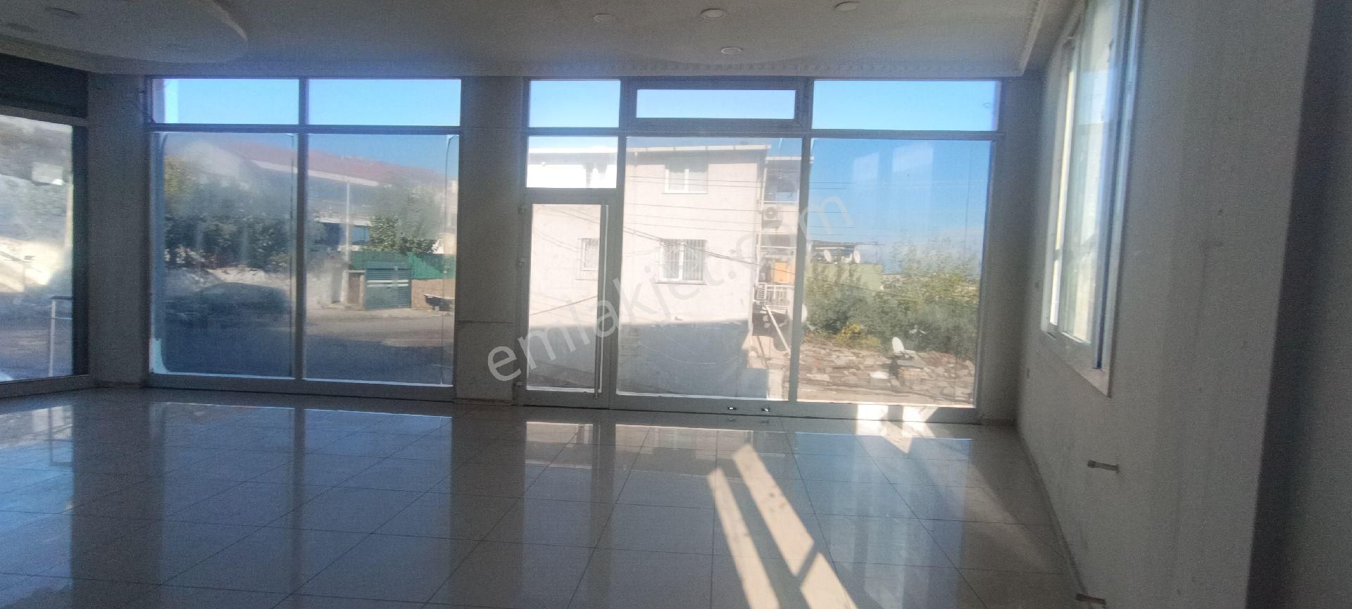 Karabağlar Yurtoğlu Mah. Cad. Üzerinde Olan Kiralık Dükkan - Görsel 21
