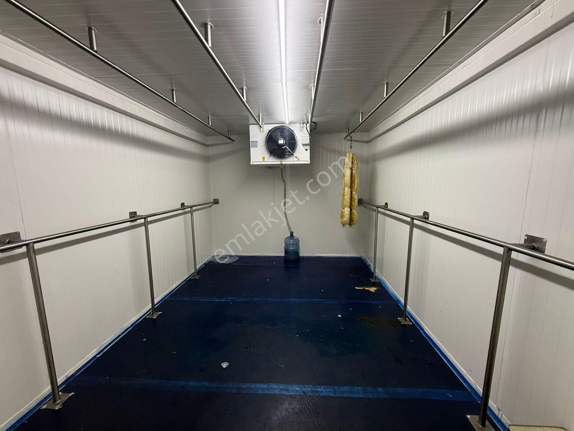 Bal Gayrimenkulden-atatürk Caddesinde 300 M2 Devirli Dükkan - Görsel 12