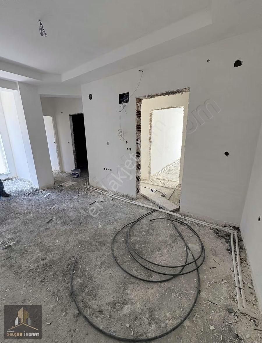 Dınkçıler Mahallesi'nde 1+1 Sıfır Yerden Isıtmalı Satılık Daire