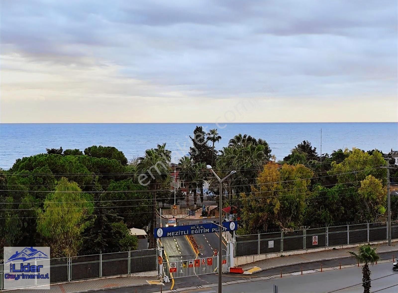 Mezitli Akdeniz Mahallesi Nde Full Deniz Manzaralı Havuzlu 4+1 - Görsel 31