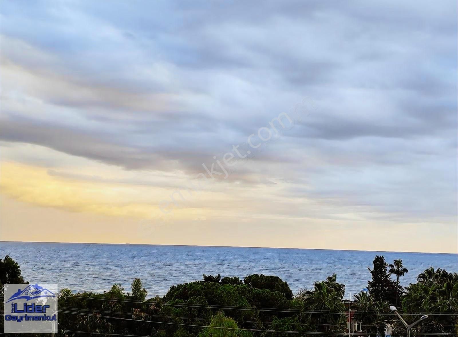 Mezitli Akdeniz Mahallesi Nde Full Deniz Manzaralı Havuzlu 4+1