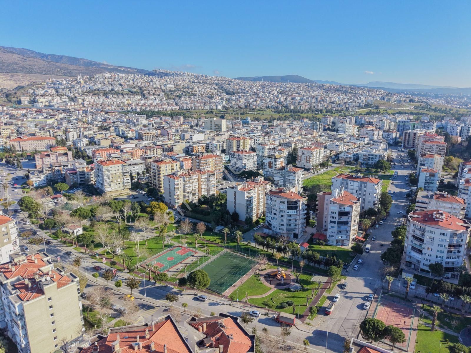 Bayraklı Osmangazi Trt Sitesinde 3+1 Satılık Daire - Görsel 32