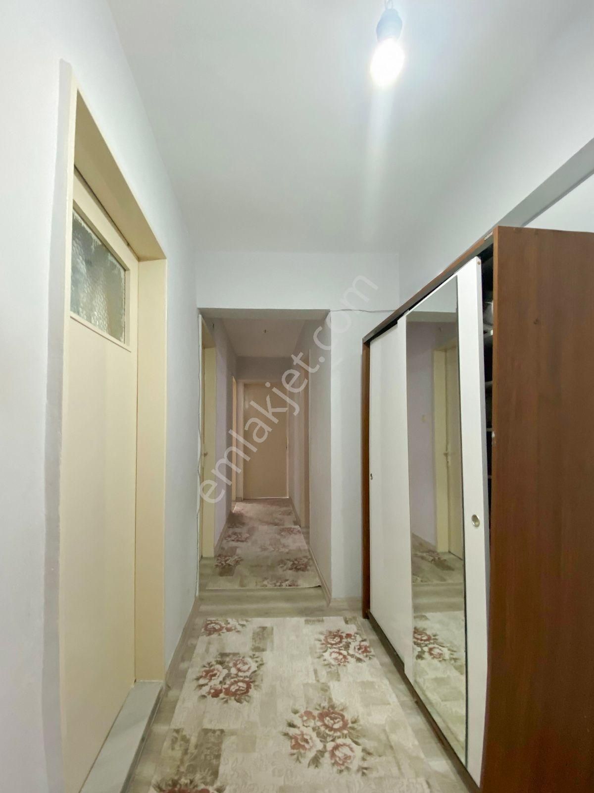 Bayraklı Osmangazi Trt Sitesinde 3+1 Satılık Daire - Görsel 27