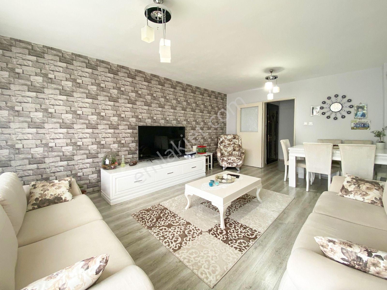 Bayraklı Osmangazi Trt Sitesinde 3+1 Satılık Daire - Görsel 8