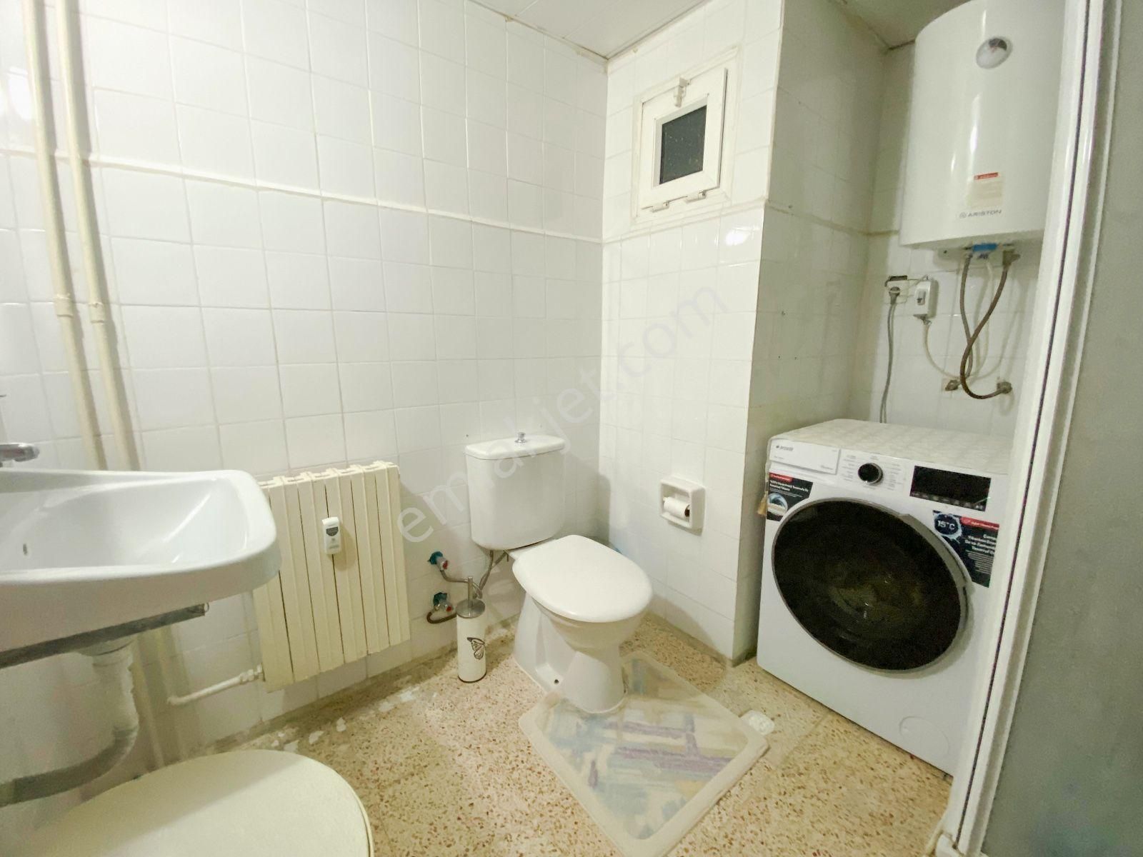 Bayraklı Osmangazi Trt Sitesinde 3+1 Satılık Daire - Görsel 17