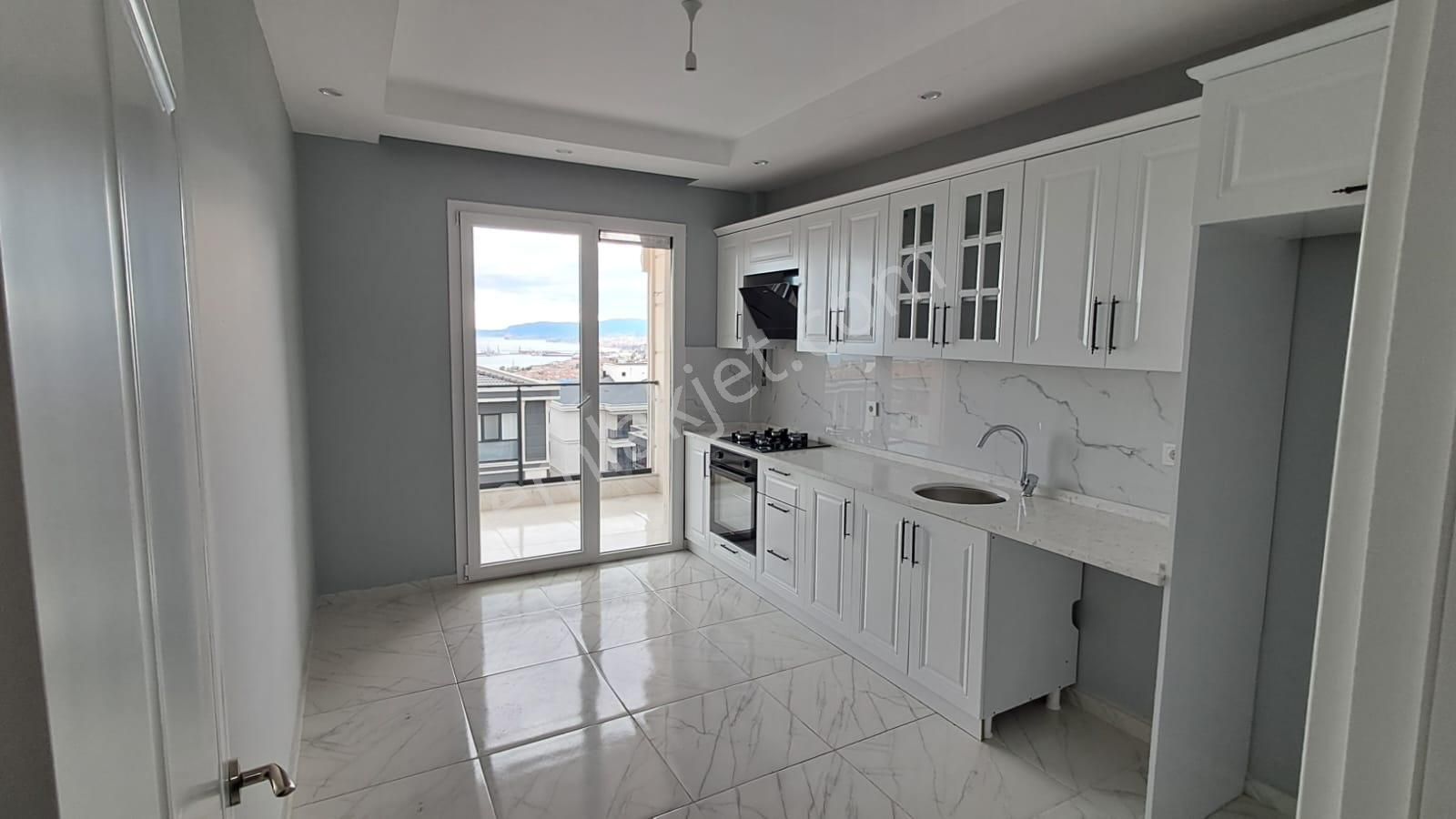 Ekşioğlu'ndan Tekirdağ Süleymanpaşa Atatürk Mahallesi 3+1 Satılık Daire