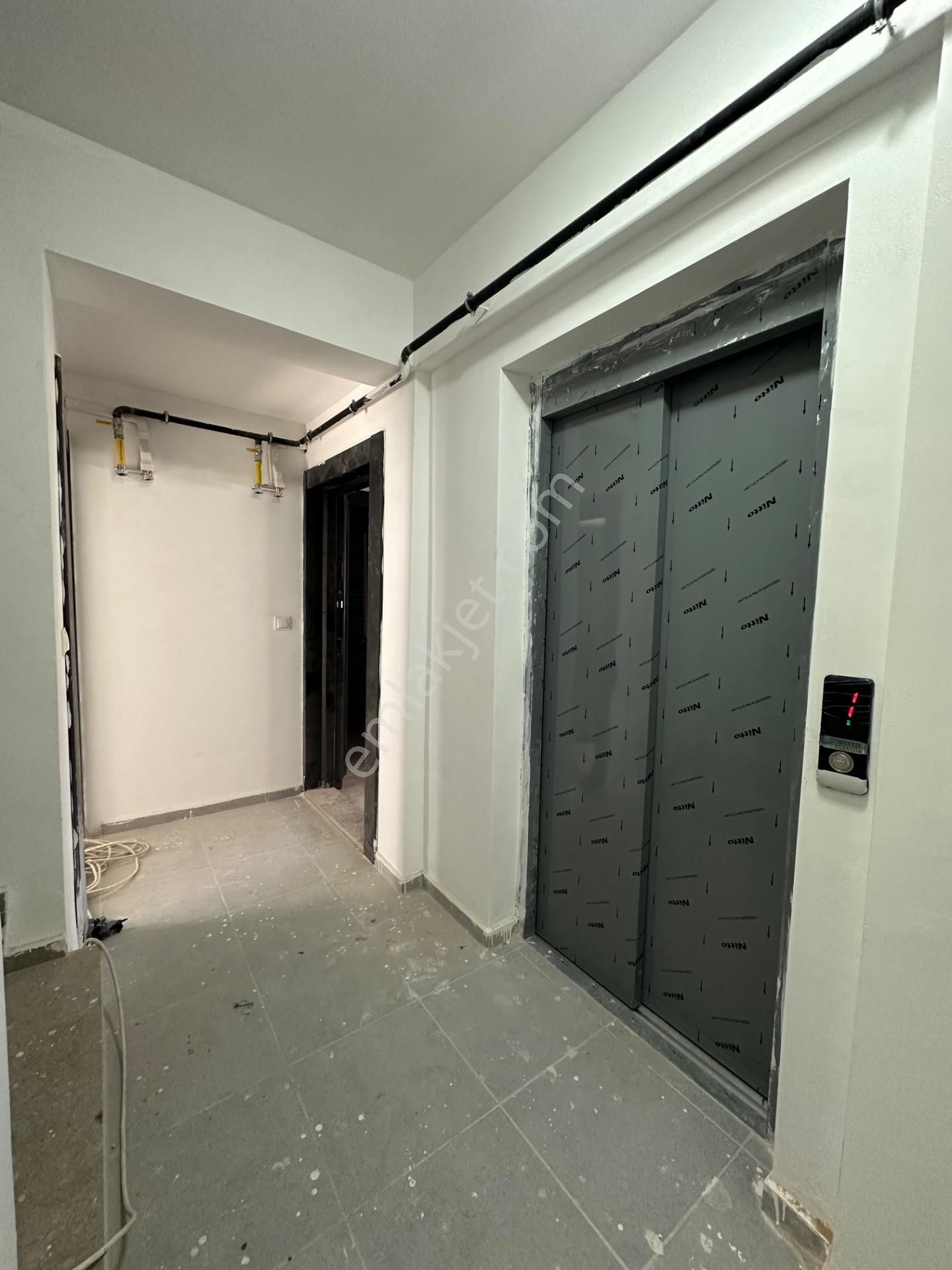 Yenikordon'da Müthiş Fırsat Teras Keyfi Sunan Ayrı Mutfaklı 2+1 - Görsel 30