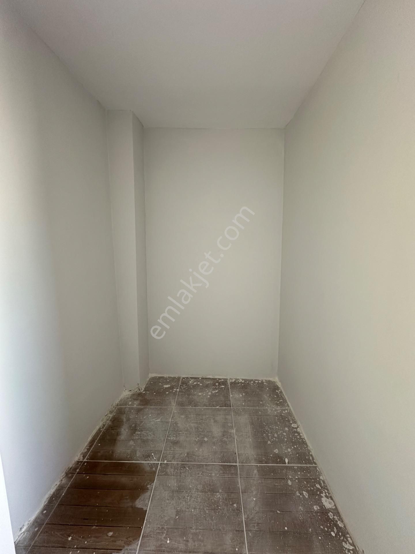 Yenikordon'da Müthiş Fırsat Teras Keyfi Sunan Ayrı Mutfaklı 2+1 - Görsel 23