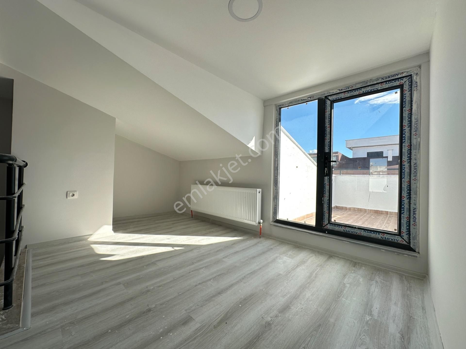 Yenikordon'da Müthiş Fırsat Teras Keyfi Sunan Ayrı Mutfaklı 2+1 - Görsel 20