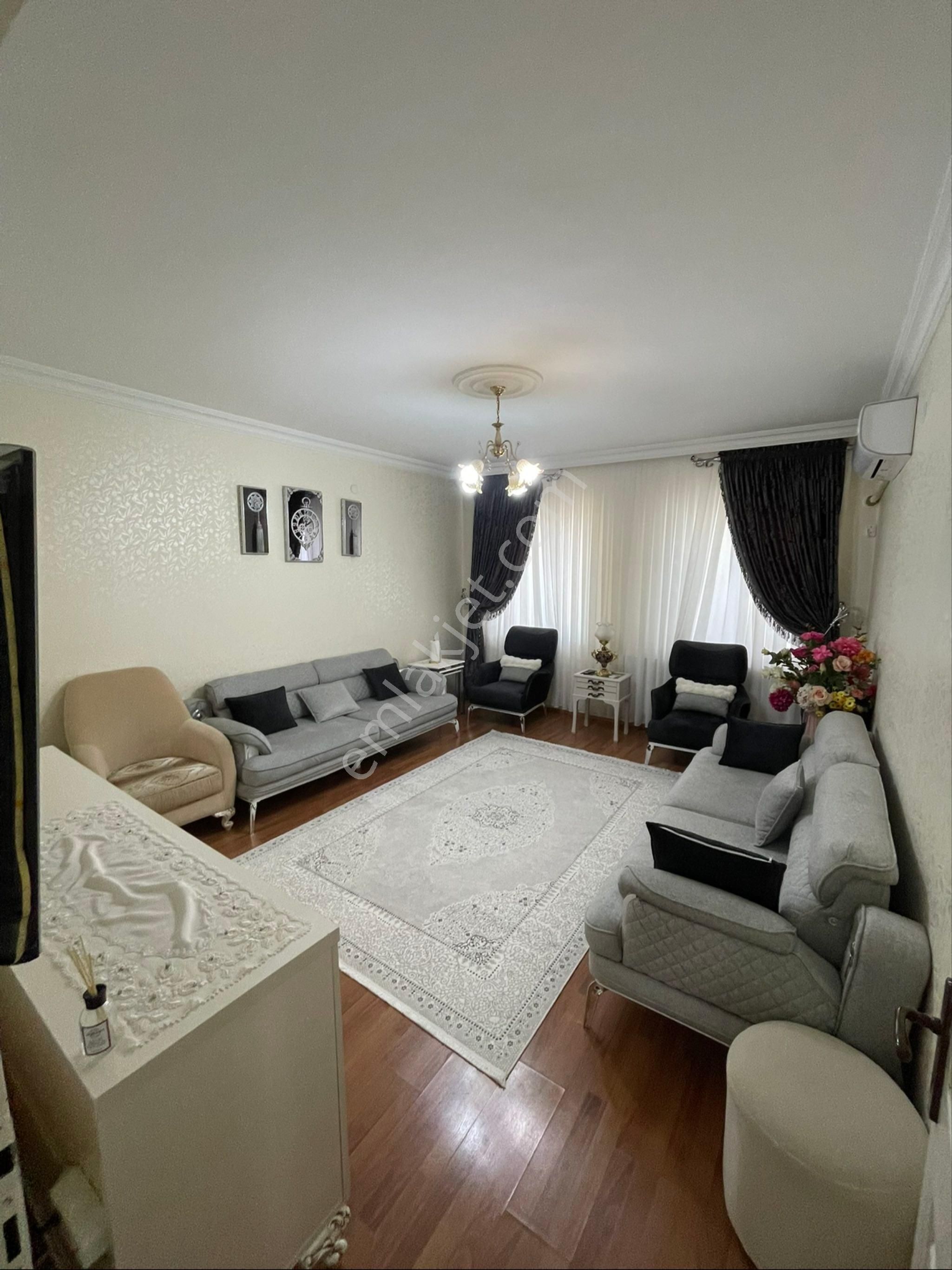 Nikah Salonu Yanı Satlık Bakımlı 3+1 Daire