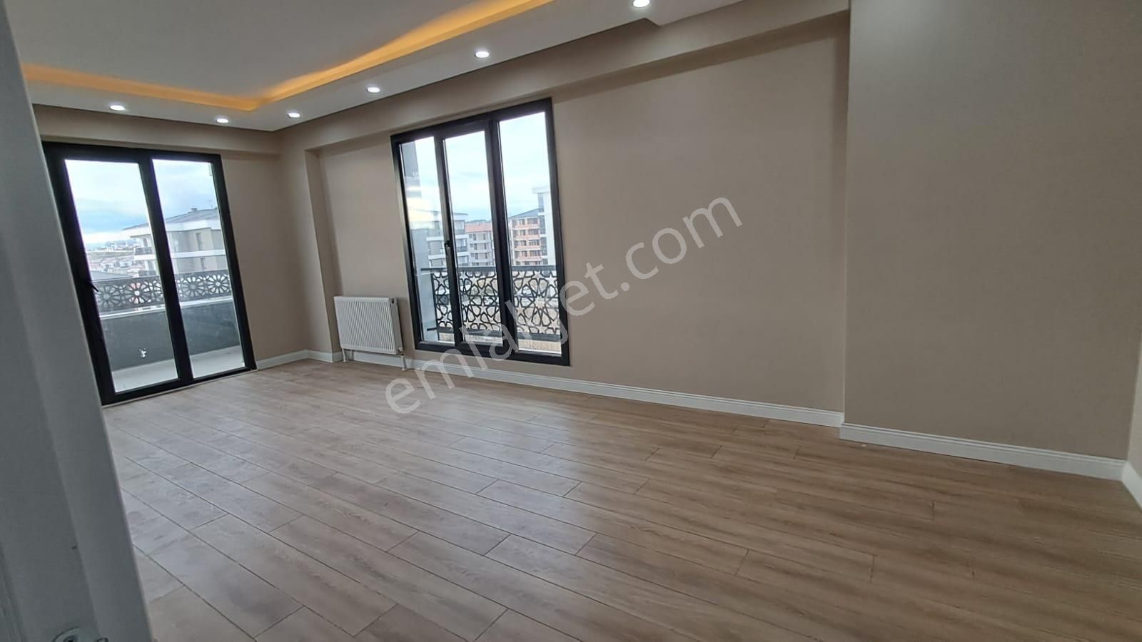 Ekşioğlu 'dan Tekirdağ Süleymanpaşa Atatürk Mahallesi Satılık 2+1 Daire - Görsel 31