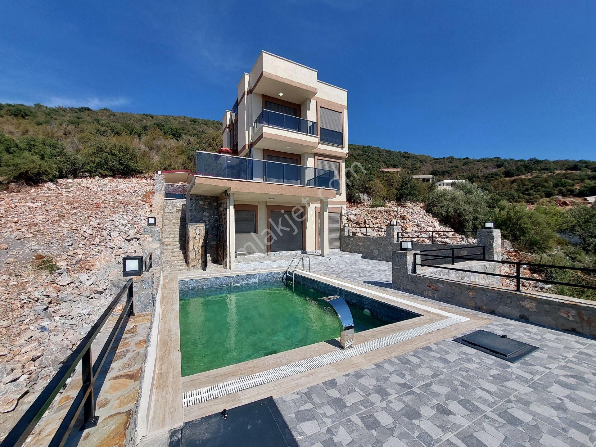 3+2 Villamız Çift Mutfak, Full Panoramik Deniz Doğa Orman Ve Havuz Manzaralı, Çift Mutfaklı, O - Görsel 13