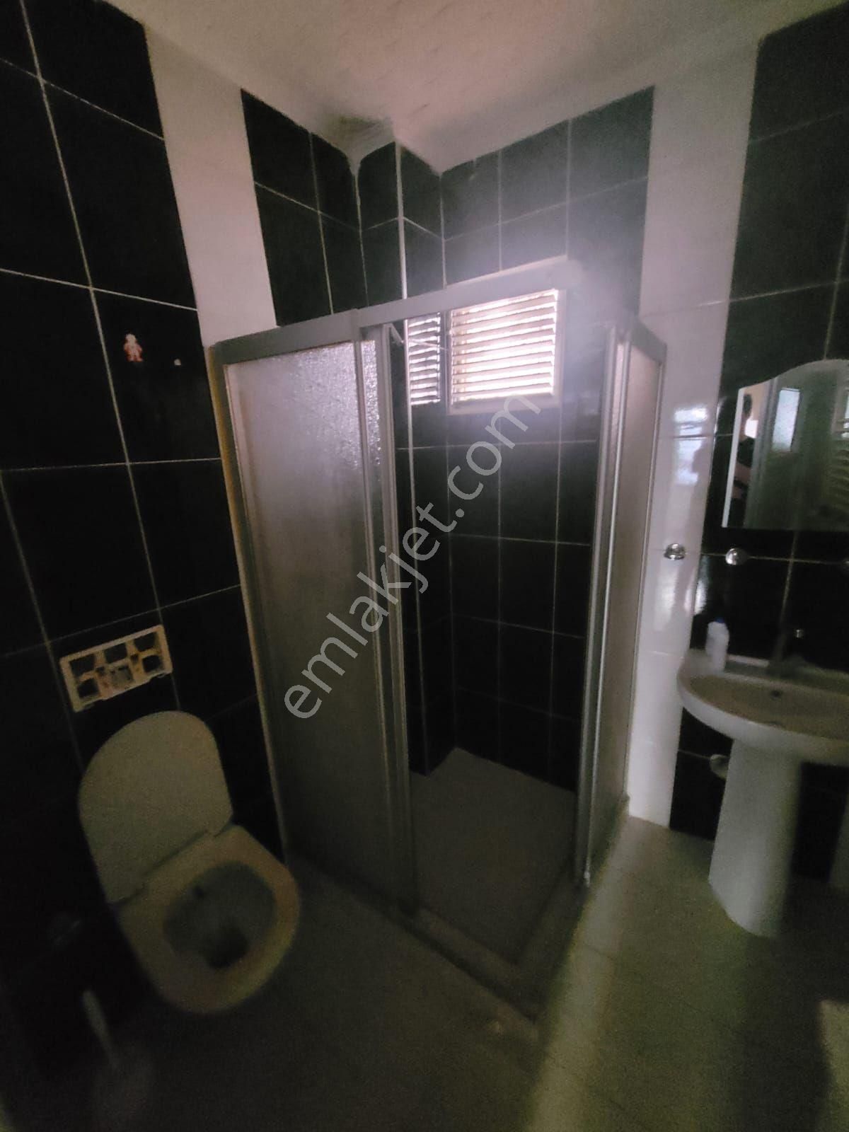 Fatih Kocamustafapaşa Sümbülefendi Perşembe Pazarı Belgratkapı Yolunda Kiracılı Bahçekatı - Görsel 4