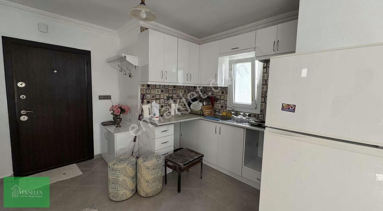 Tam Müstakil Yahşi Bölgesinde Deniz Manzralı Satılık Villa - Görsel 9