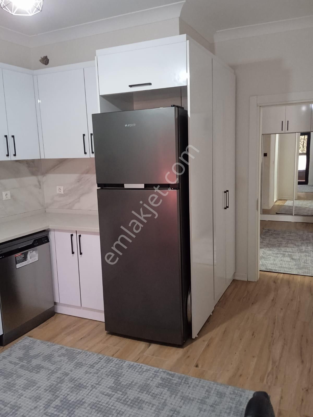 Eşyalı-20.000 Kiracılı-ayrı Mutfaklı 2+1 - Görsel 17