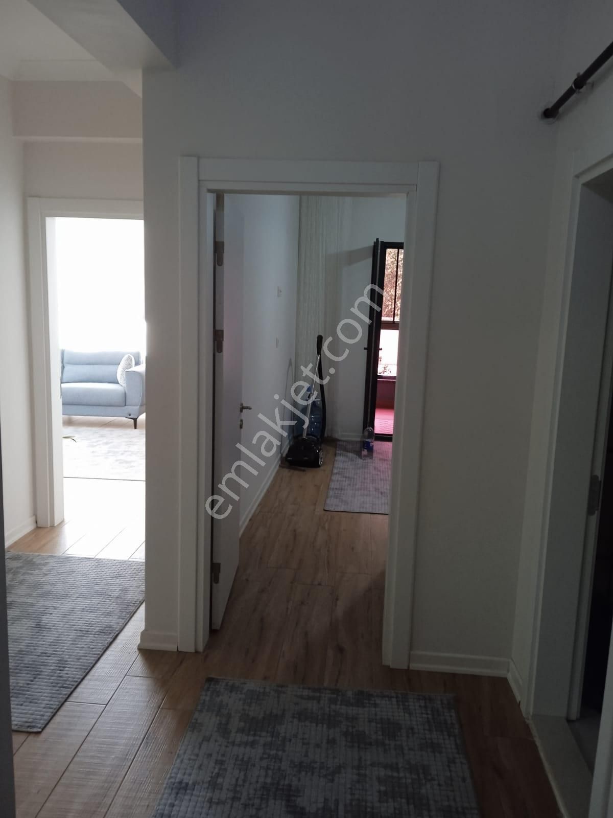Eşyalı-20.000 Kiracılı-ayrı Mutfaklı 2+1 - Görsel 26