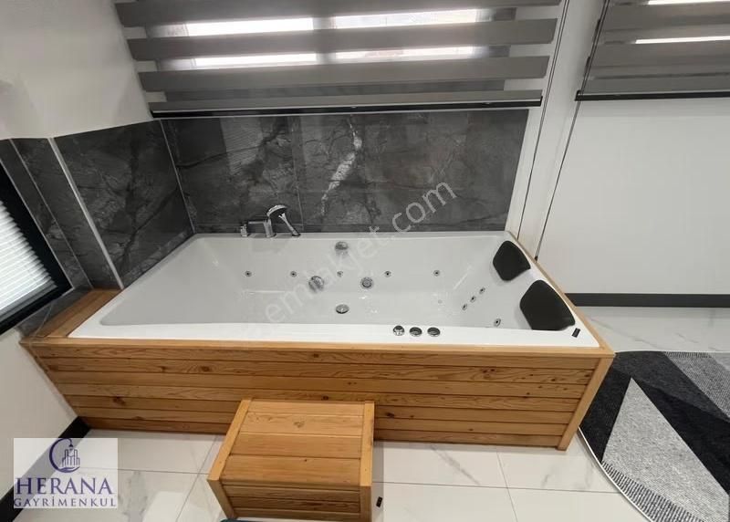 Ölüdeniz'de Tam Müstakil Satılık Villa - Görsel 7