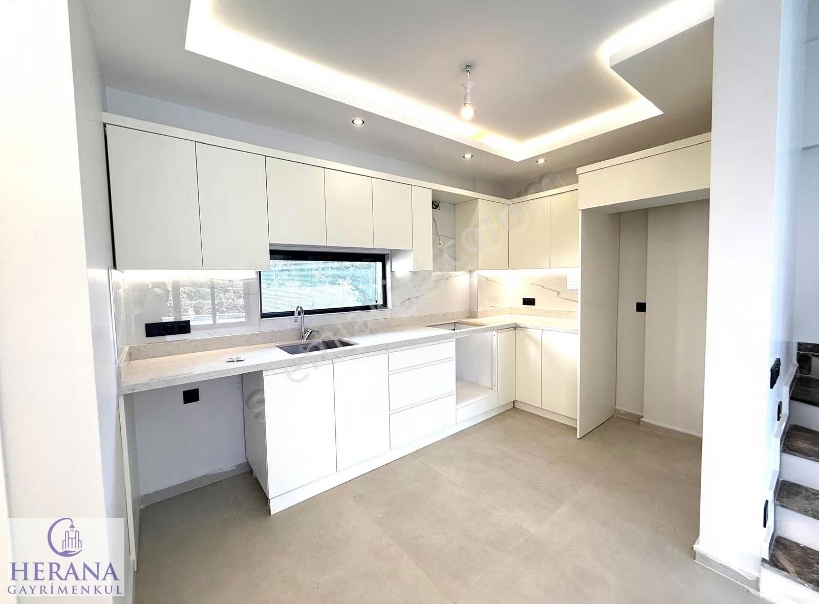 Ölüdeniz, Hisarönü Merkezi Konumda Satılık Müstakil Lüks Villa - Görsel 12