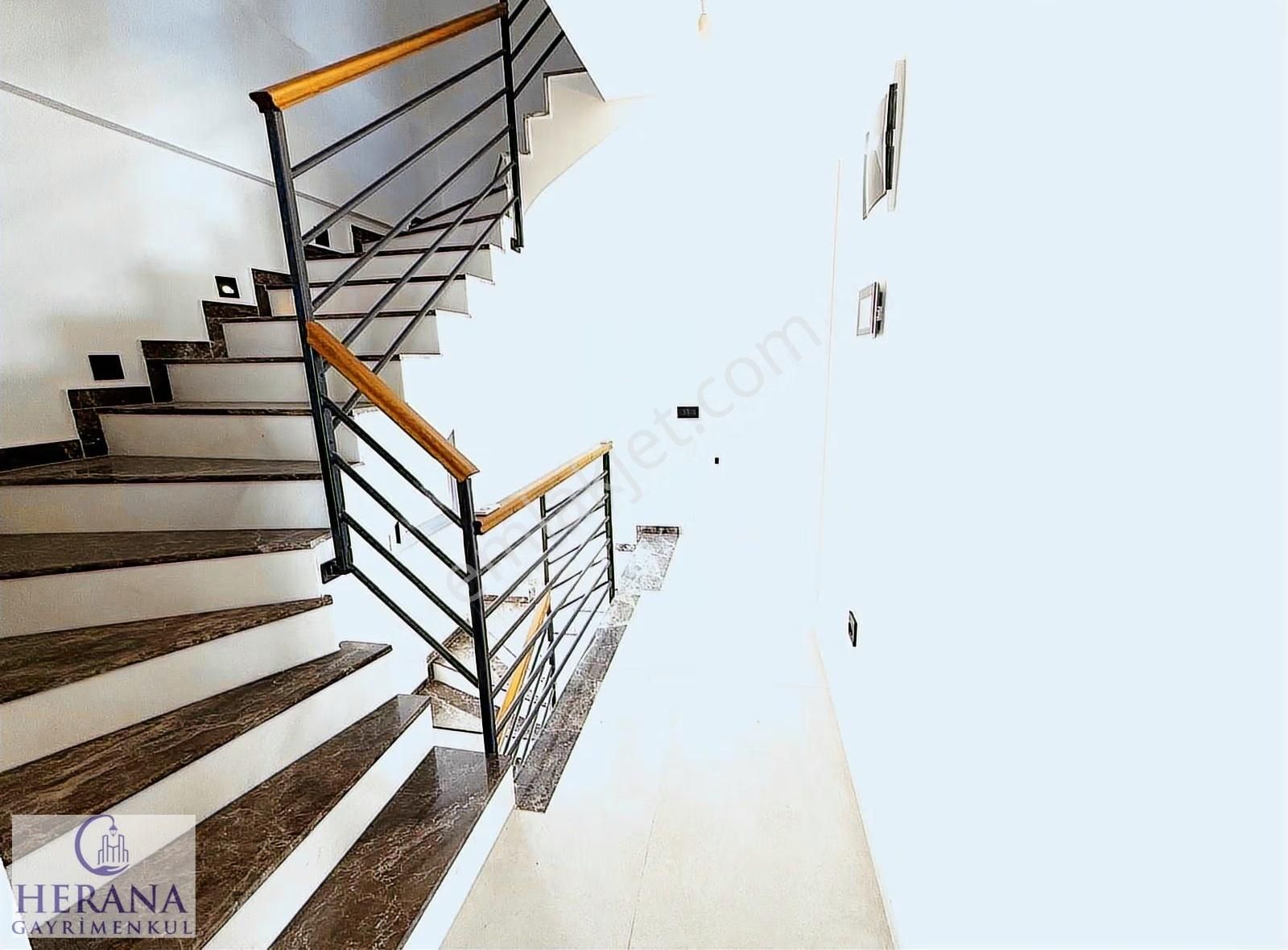 Ölüdeniz, Hisarönü Merkezi Konumda Satılık Müstakil Lüks Villa - Görsel 24