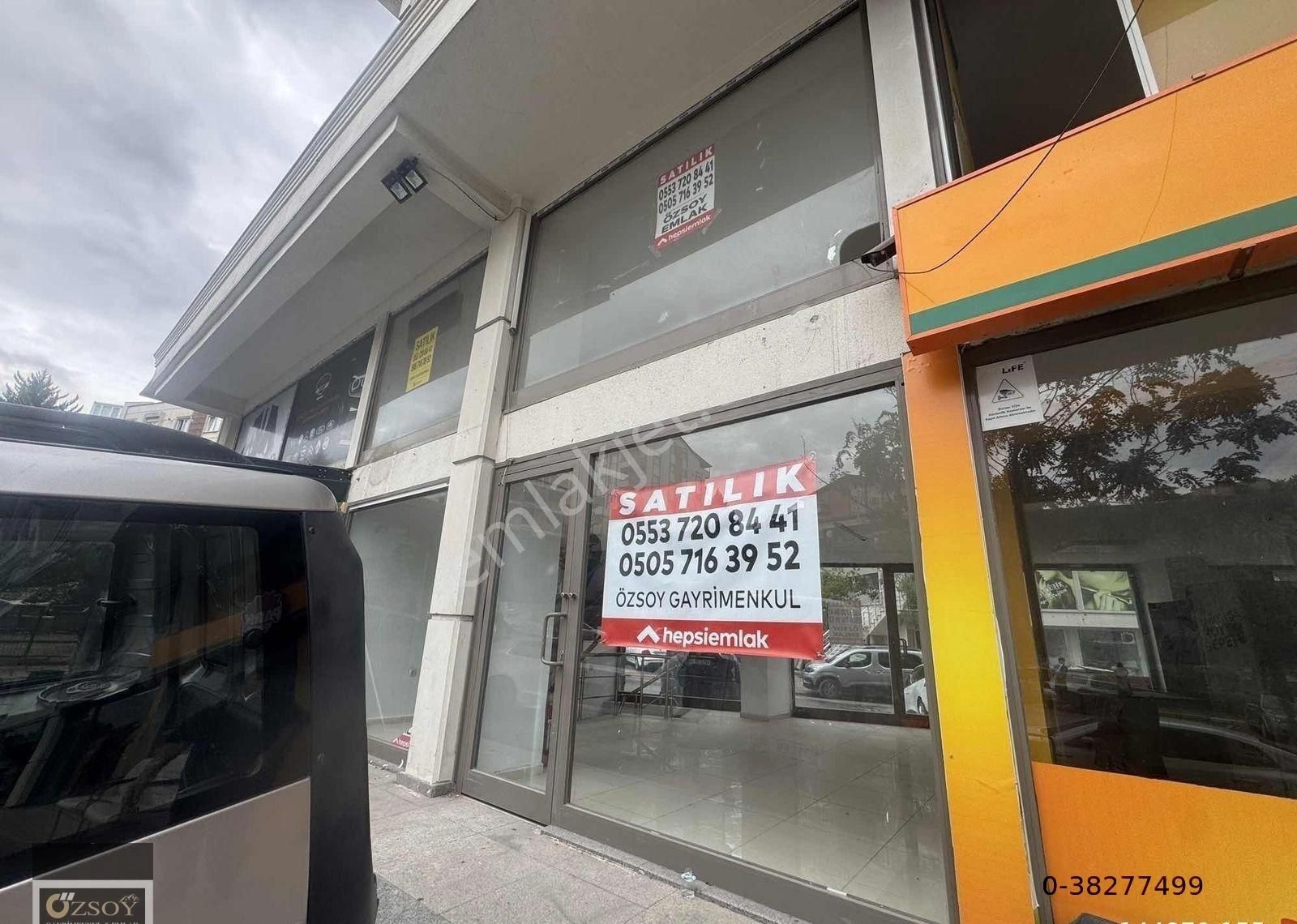 Özgürlük Mah'si Uğurmumcu Caddesin'de Satılık 3 Katlı Dükkan - Görsel 21