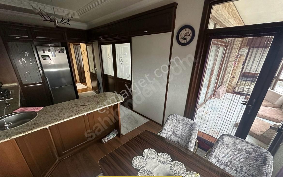 Fetih Cad Cepheli İl Jandarma Yakını Satılık 4+1 Arakat Daire - Görsel 9