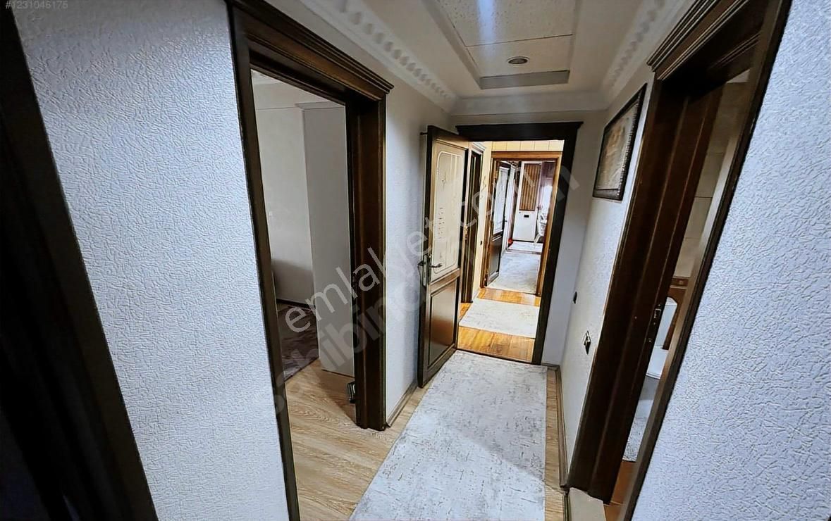 Fetih Cad Cepheli İl Jandarma Yakını Satılık 4+1 Arakat Daire - Görsel 11