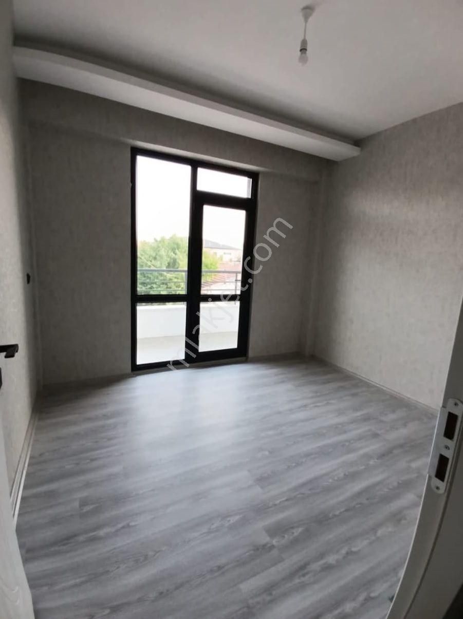 Karaaslan Mah Perşembe Pazarı Yakını Satılık 2+1 Yüksek Giriş Daire - Görsel 5