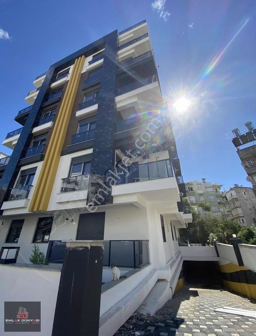 İşte Fırsat !!! Işıklarda K.otopark Ebv Banyolu Ayrı Mutfaklı