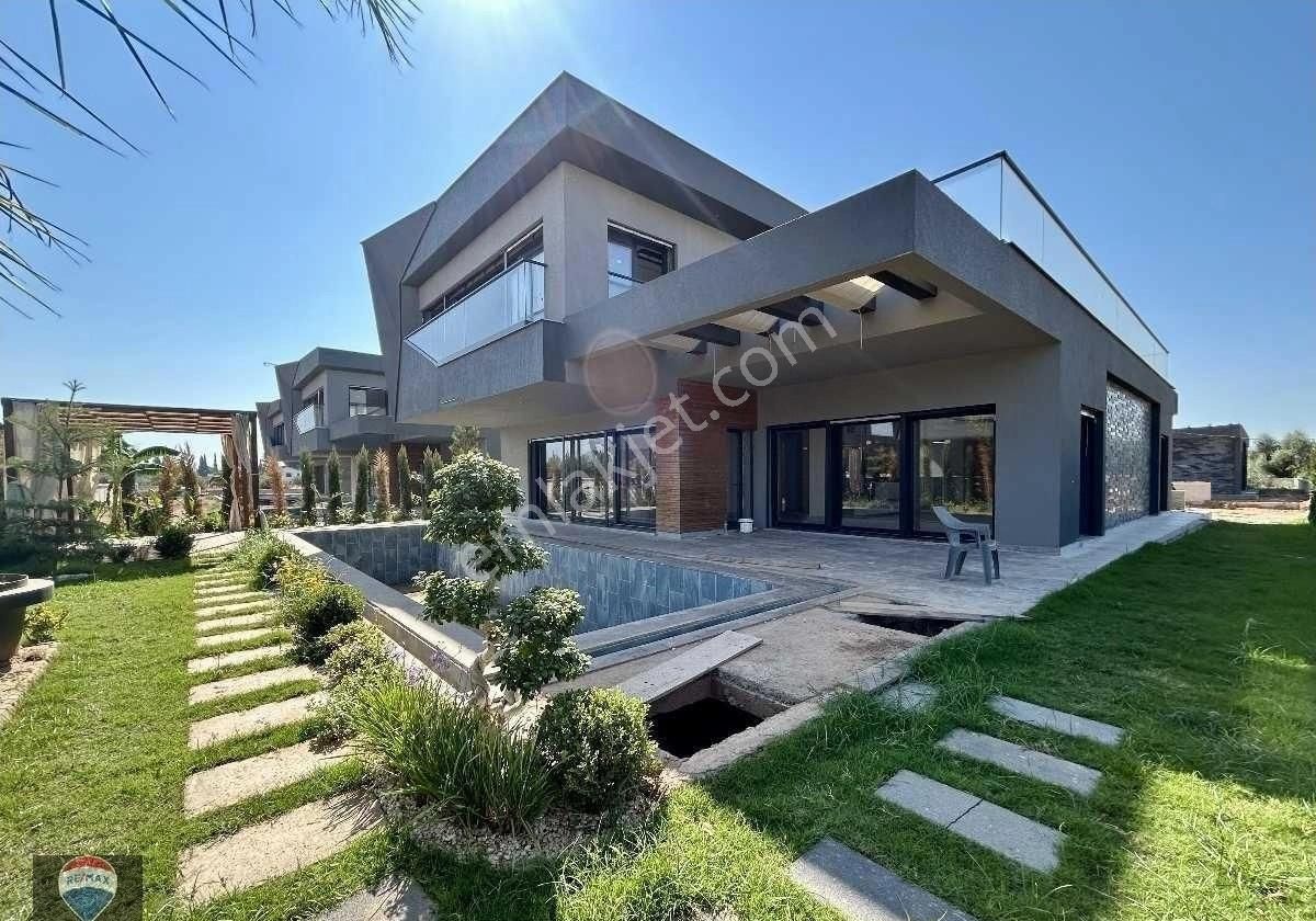 Yeni Gözde Kuyulu’da Özel Tasarım Villa | 4+1 | 300 M² Net | 640m² Arsa |40 M2 Özel Havuz - Görsel 6