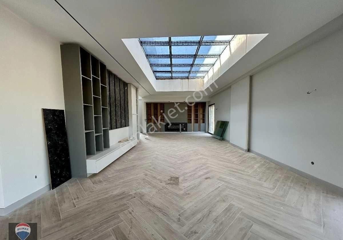 Yeni Gözde Kuyulu’da Özel Tasarım Villa | 4+1 | 300 M² Net | 640m² Arsa |40 M2 Özel Havuz - Görsel 12