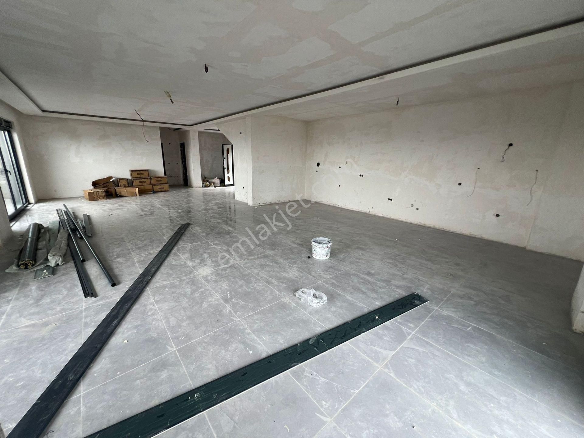 İncekum'da Panoramik Deniz Manzaralı Satılık 6+1 Müstakil Villa - Görsel 10