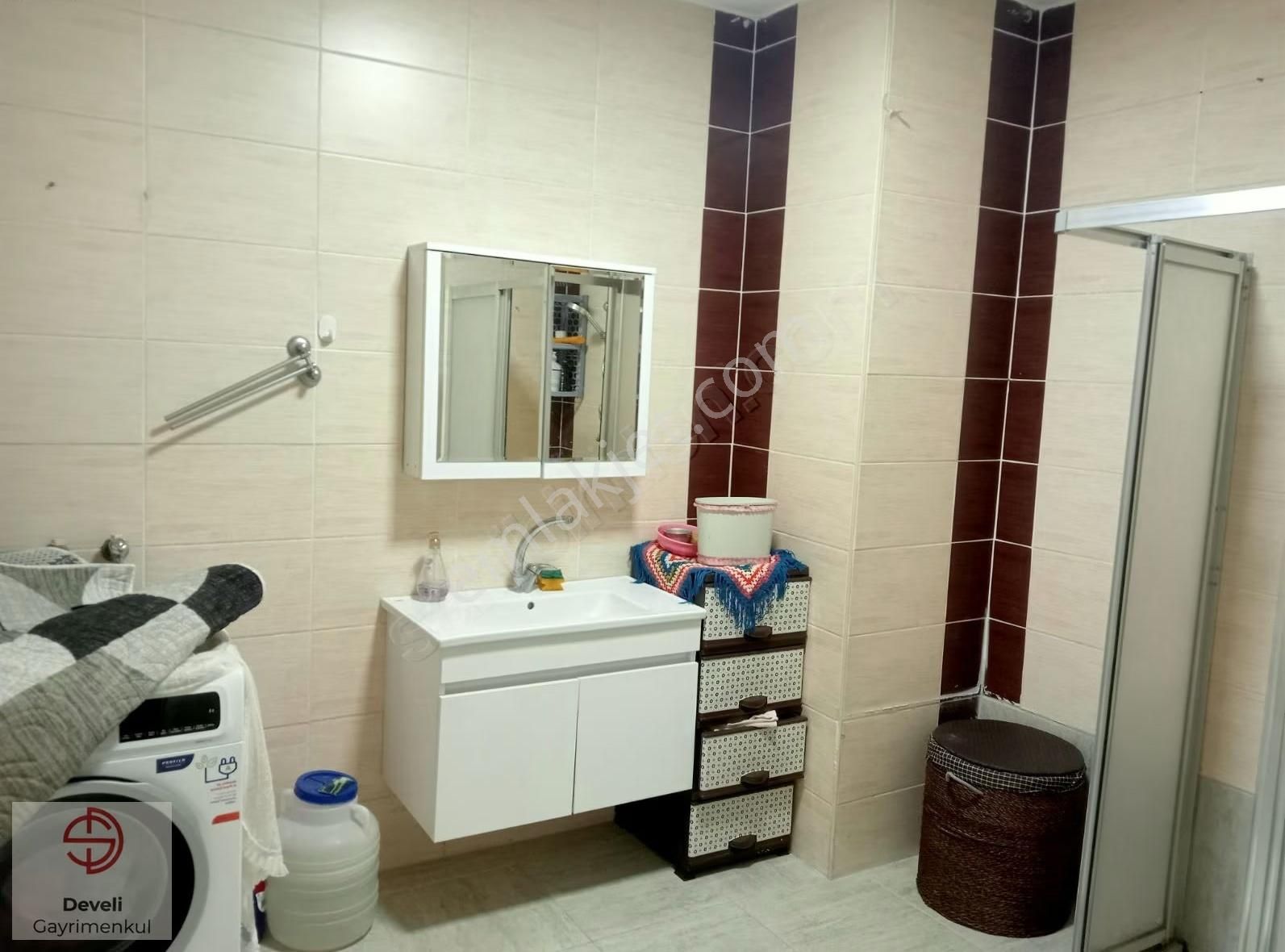 Çarşı Merkezinde Fırsat 3+1 Daire - Görsel 9