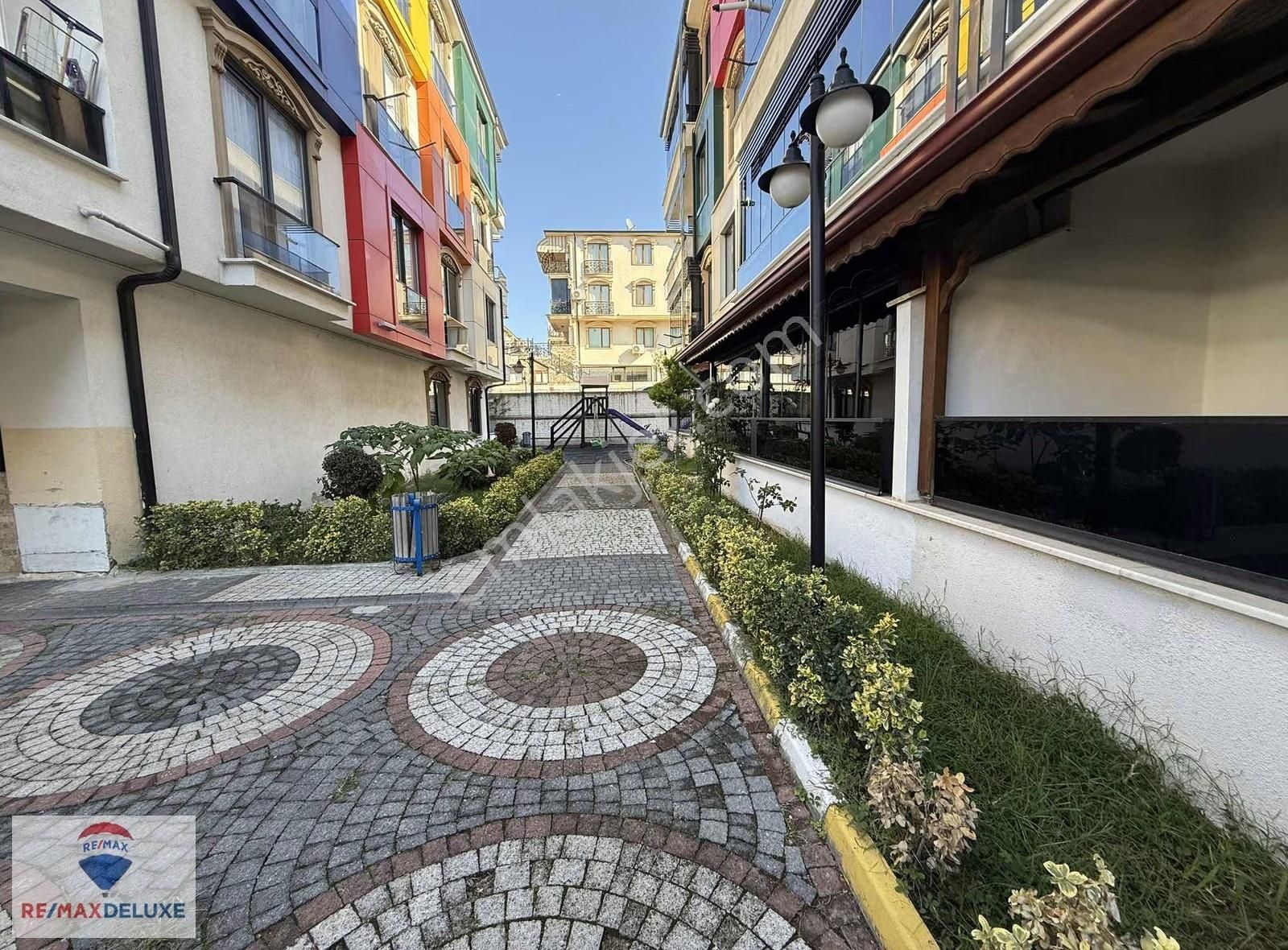 Sakarya/karasu Aziziye Mah'sinde Sarı Konakların'da 2+1 Eşyalı S - Görsel 14