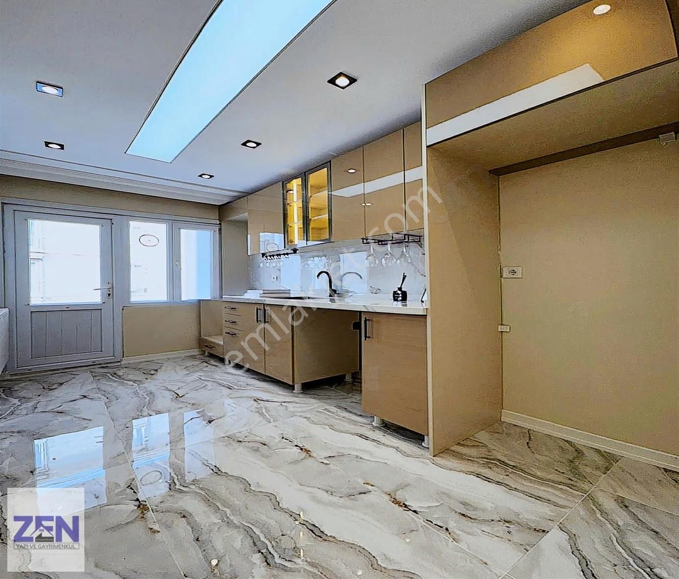 Lüks Dekorlu Krediye Uygun Merkezi Konumda 2+1 Satılık Daire!! - Görsel 33