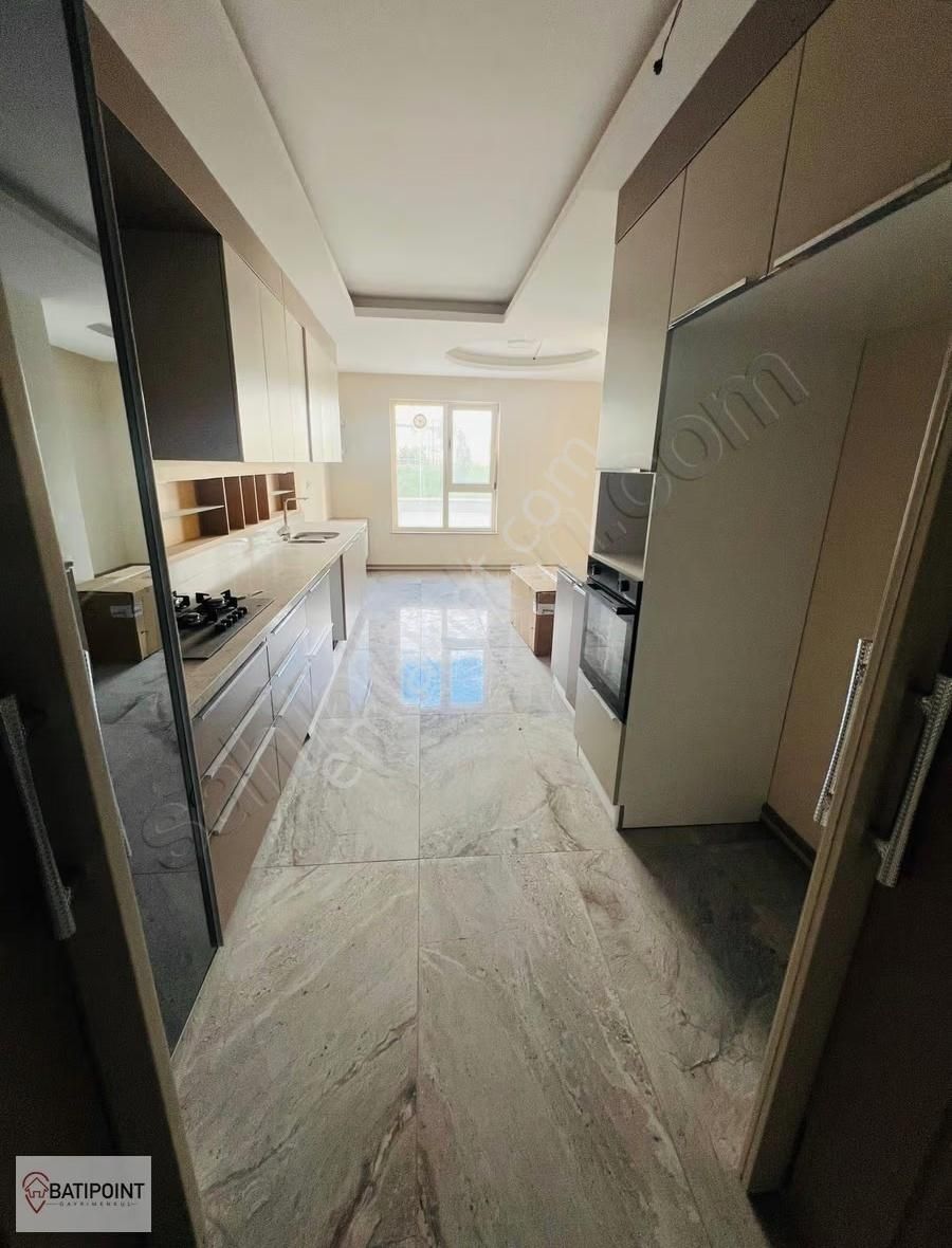 Yeni Batı Mabeyn Konutlarında Satılık Giriş Kat 4+1 Sıfır Daire - Görsel 14