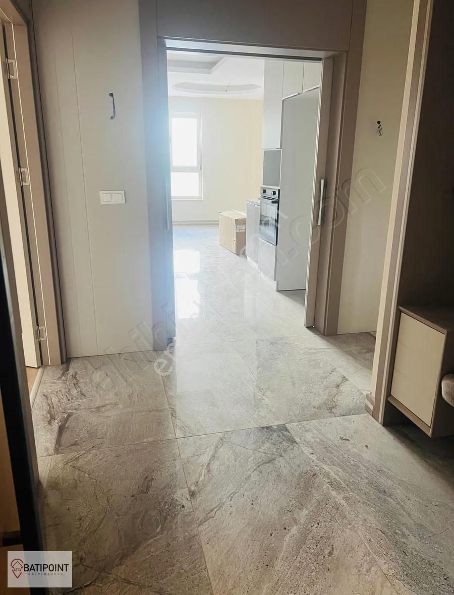 Yeni Batı Mabeyn Konutlarında Satılık Giriş Kat 4+1 Sıfır Daire - Görsel 5