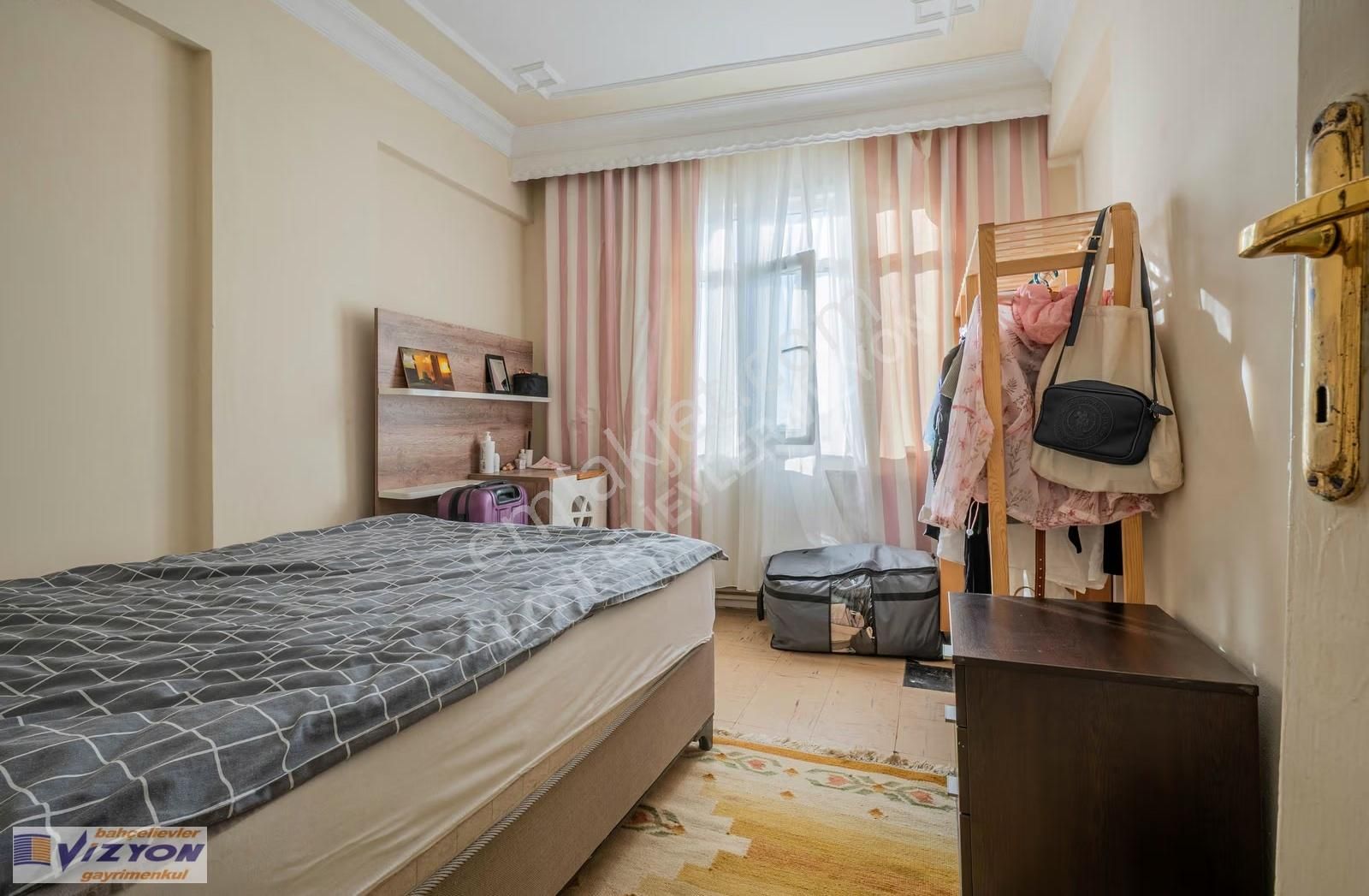 Bahçelievler Siyavuşpaşa Satılık 2+1 Fırsat Daire. Vizyon - Görsel 9