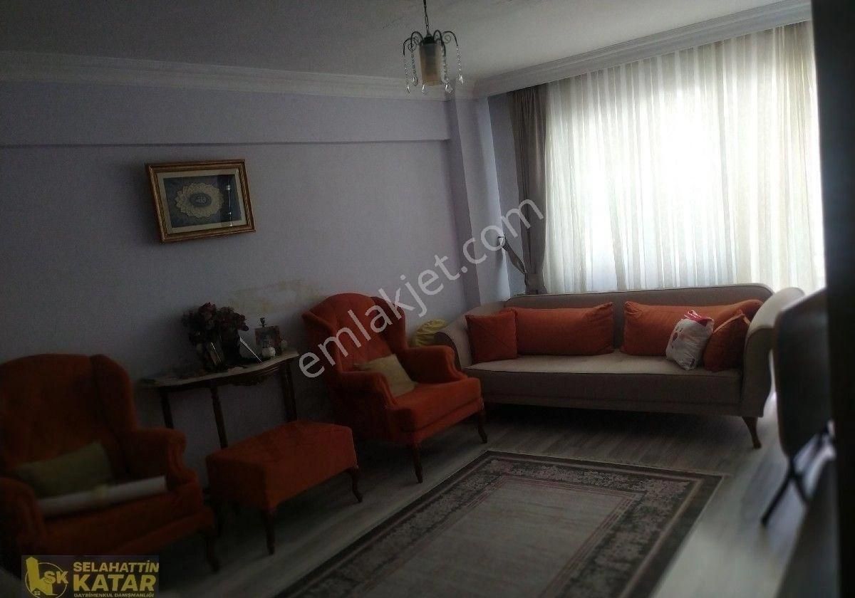 Emirsultanda.2+1.85m.5.kat.kombili Bakımlı Daire - Görsel 5