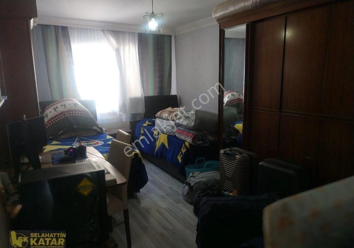 Emirsultanda.2+1.85m.5.kat.kombili Bakımlı Daire - Görsel 11