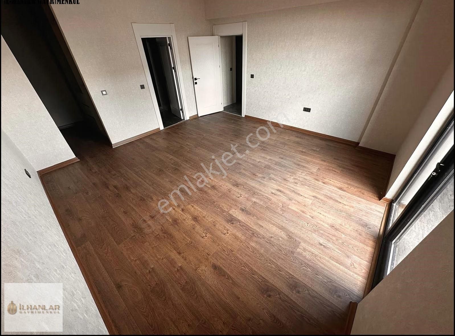 Pamuklarda Görülmemiş Sıfır 3+1 Geniş Katta Satılık Daire - Görsel 3