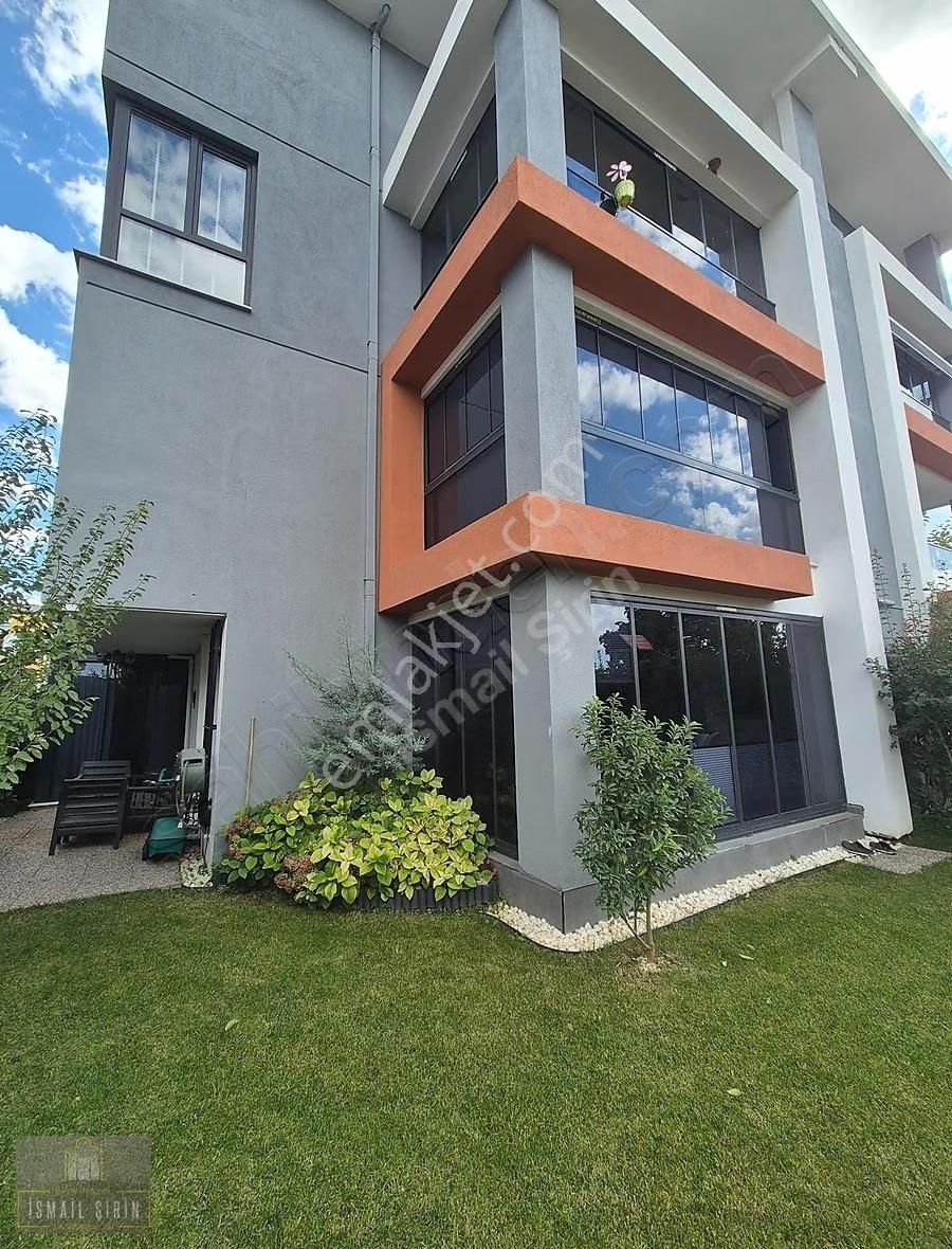 İsmail Şirinden Umurbeyde Özel Yapım Havuzlu Sitede Dublex Daire - Görsel 5
