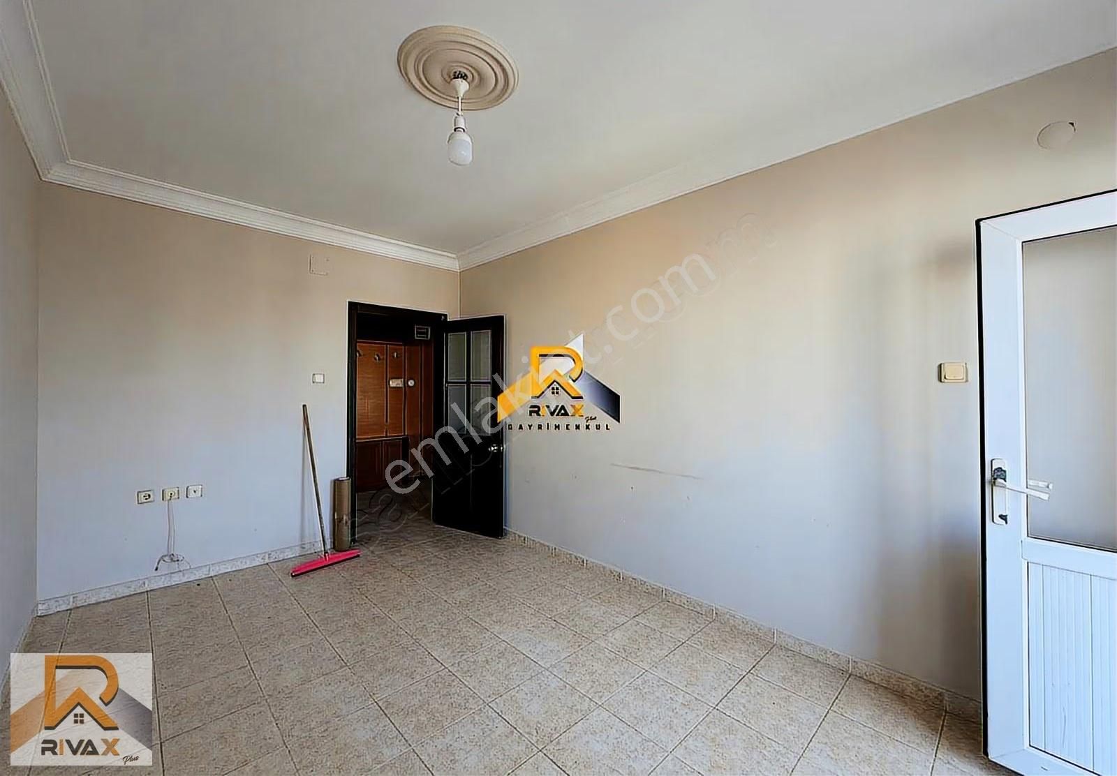 Rivax'tan Viranşehir Cad Üzerinde Site İçi Geniş 3+1 Fırsatı ! - Görsel 4