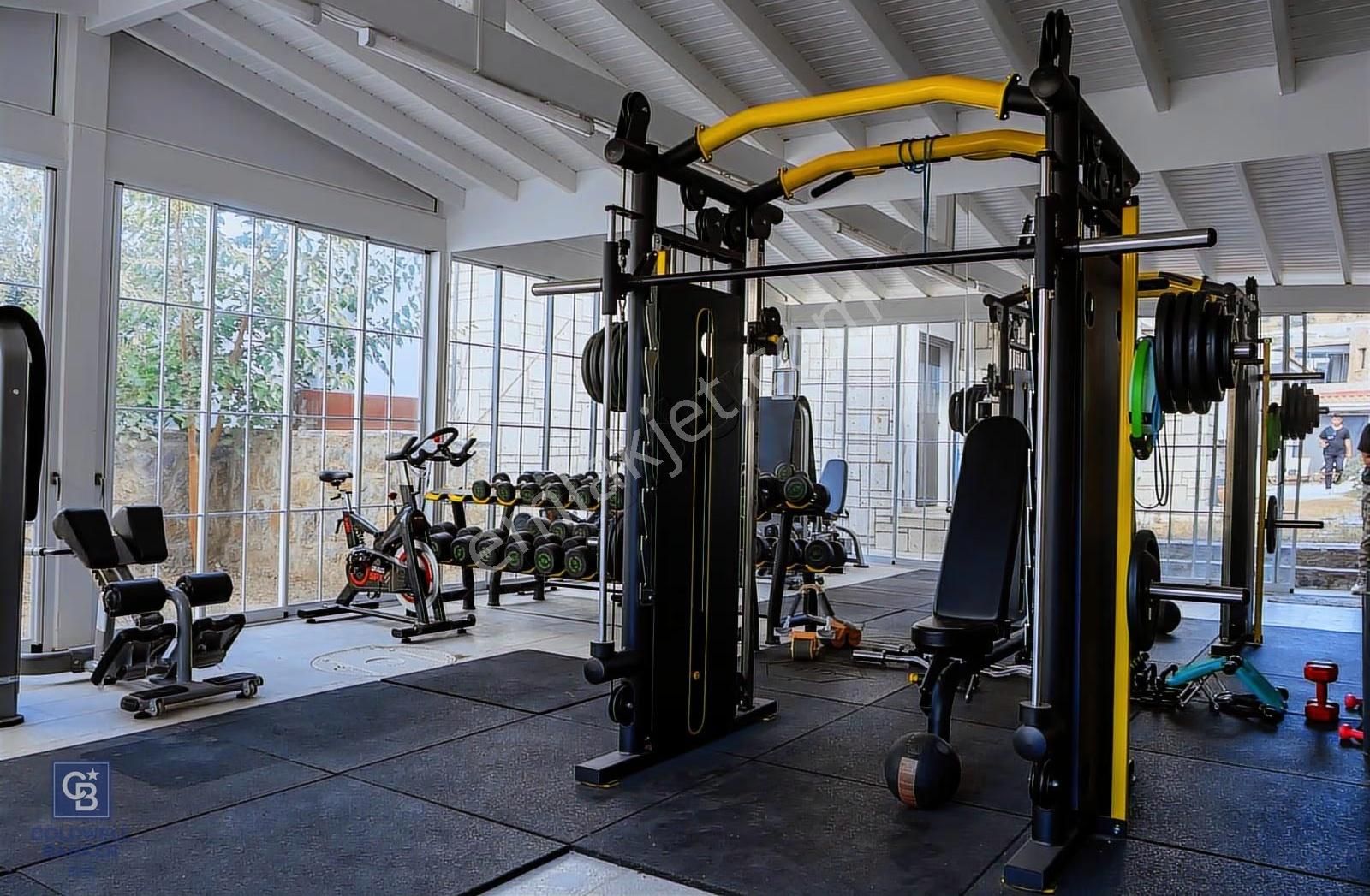 Gümüşlük Köyiçinde Havuzlu Müştemilatlı Villa - Görsel 20