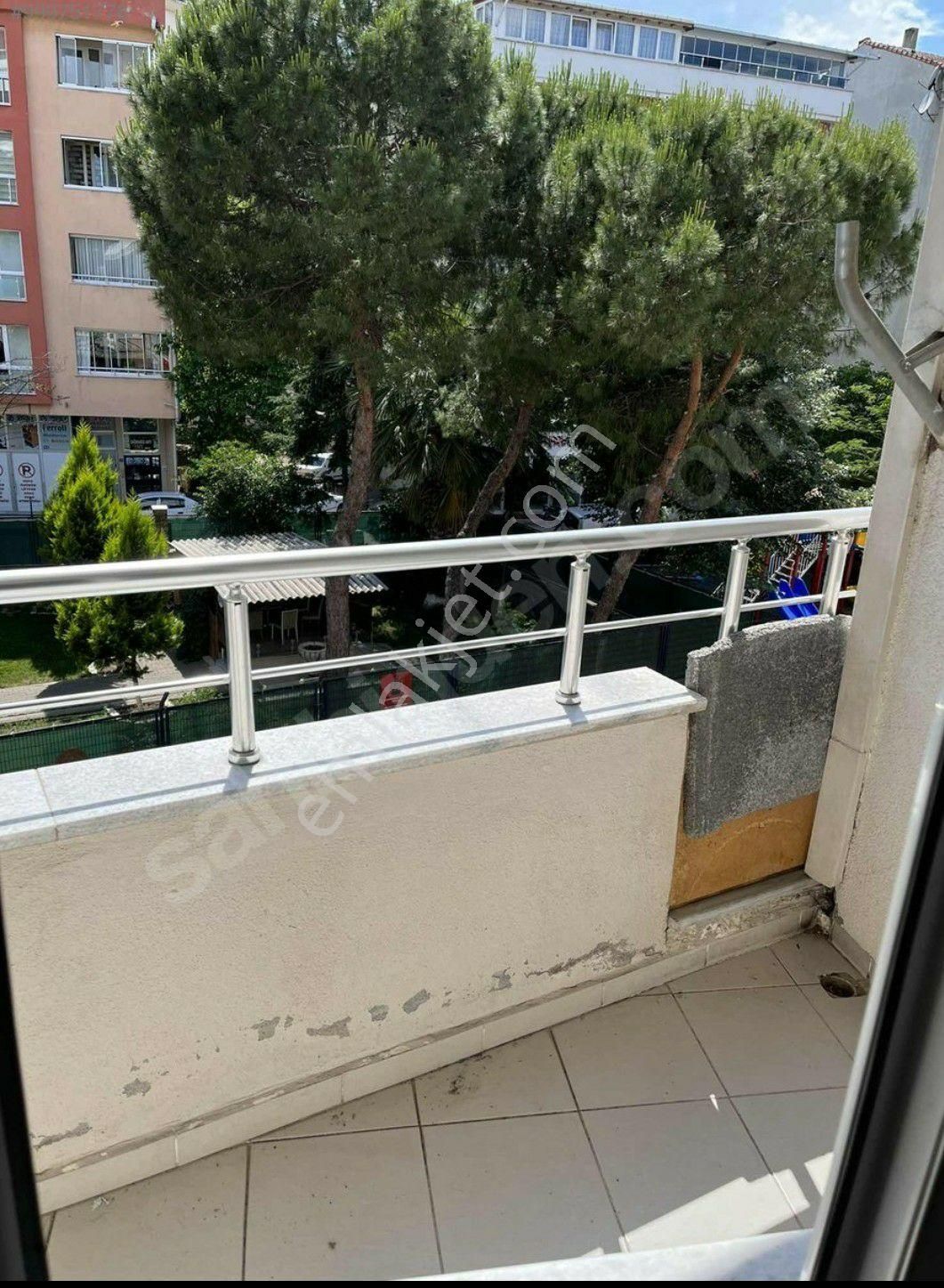 Biga Merkezi Konumda Kiralık Daire - Görsel 8