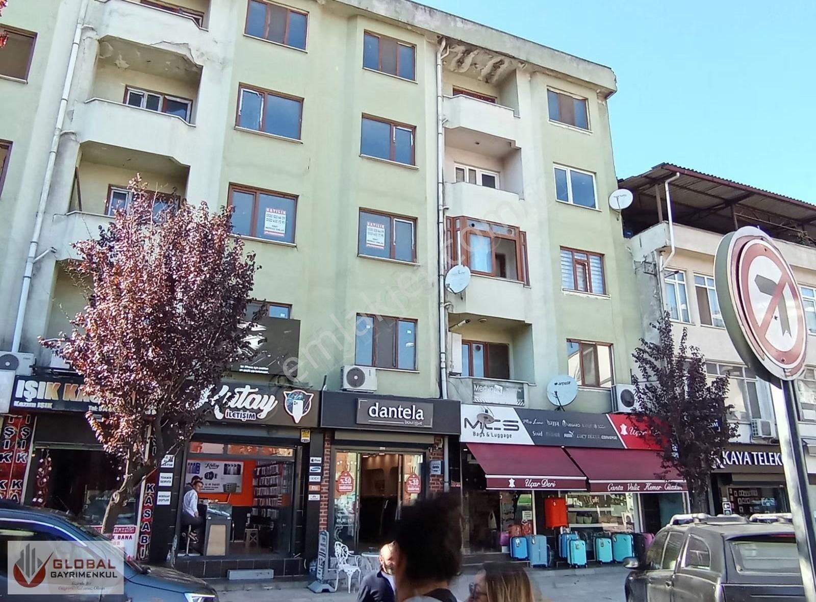 Global Gayrimenkulden Merkezde Araç Takasına Uygun Satılık Daire - Görsel 6