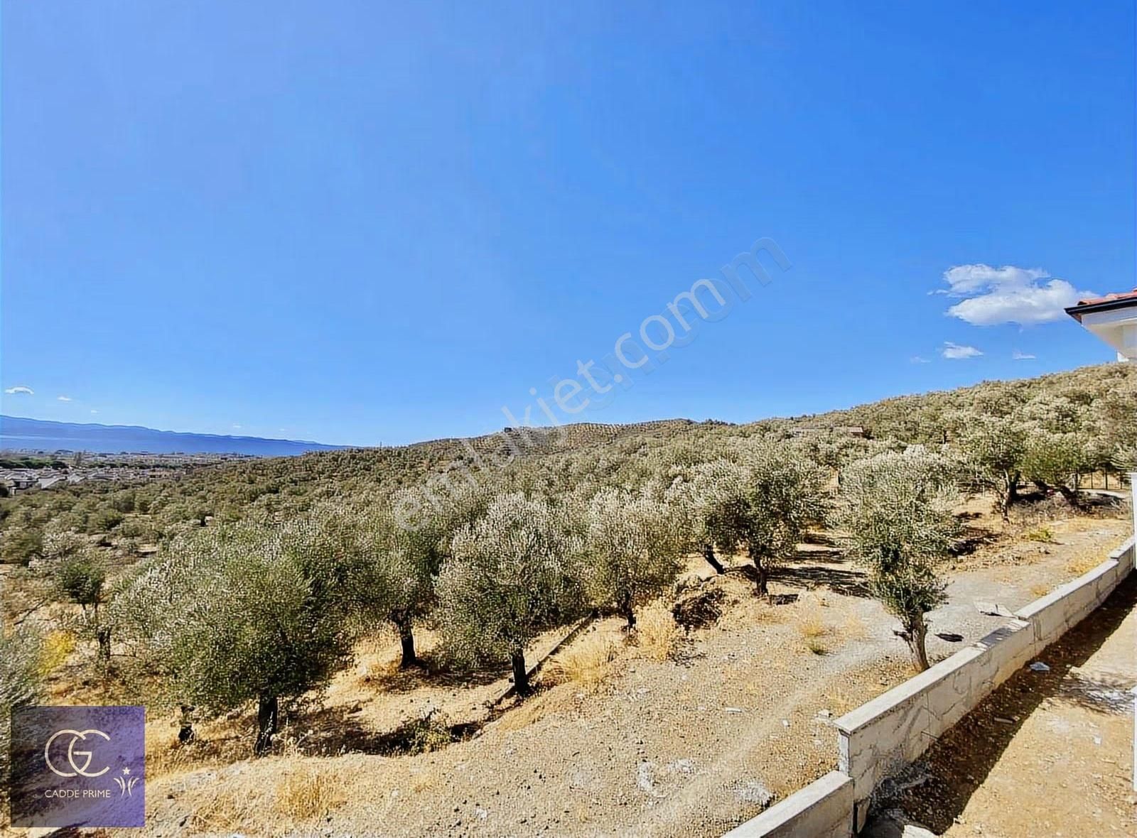 Cadde'den Güre'de Panaromik Deniz Manzaralı 4+1 Sıfır Villa - Görsel 17